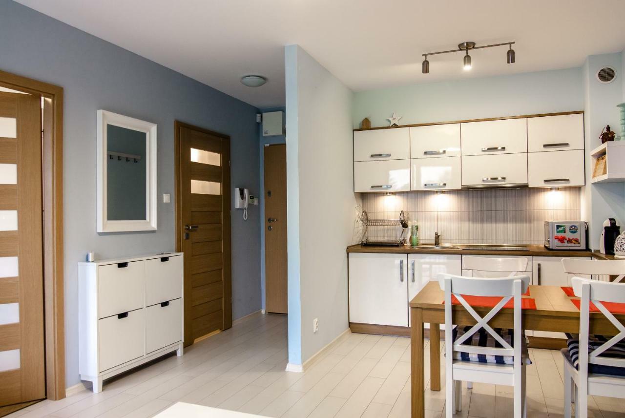 Apartament Kapitanski Bursztynowe Komnaty Darlowko Bagian luar foto